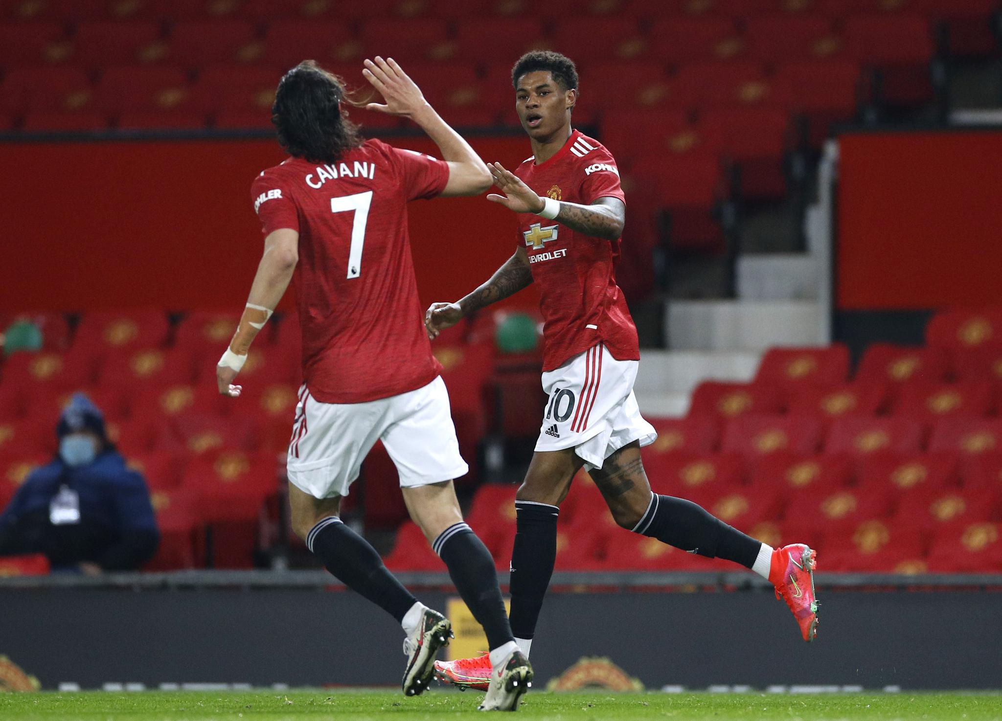 杨43分老鹰力克太阳 字母哥三双雄鹿大胜国王